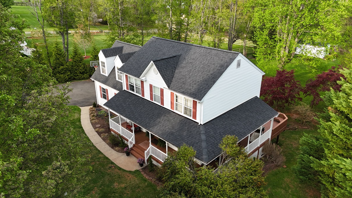 dji_fly_20250419_183100_0082_1745352756015_photo.jpg
