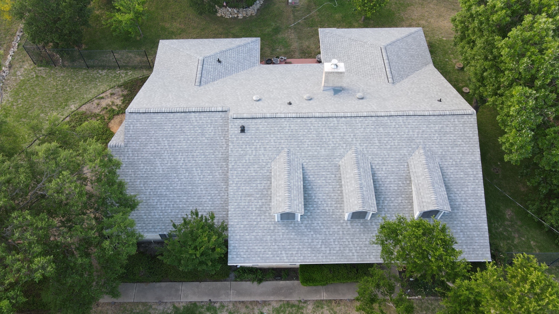 dji_fly_20250429_191434_447_1745972084743_photo.jpeg